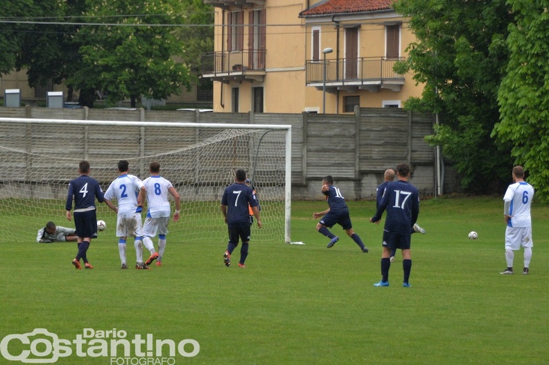 Calcio Pinerolo -Pro Settimo 021.JPG