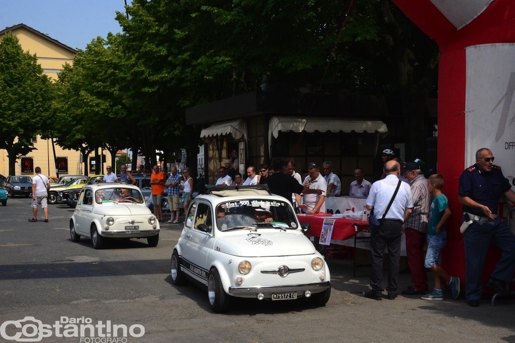 Pinerolo raduno auto storiche 129