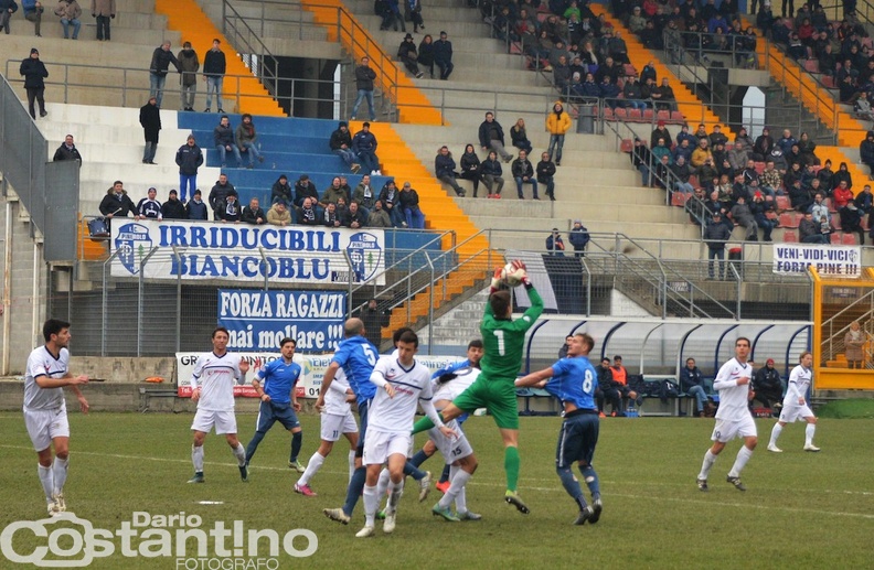 Calcio Pinerolo -Caronnese 021.JPG
