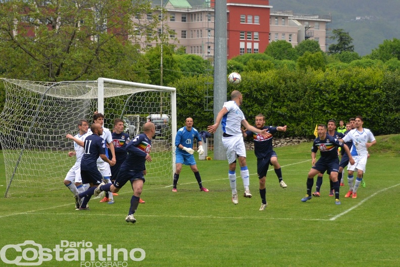 Calcio Pinerolo -Pro Settimo 007.JPG