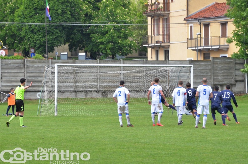 Calcio Pinerolo -Pro Settimo 026.JPG